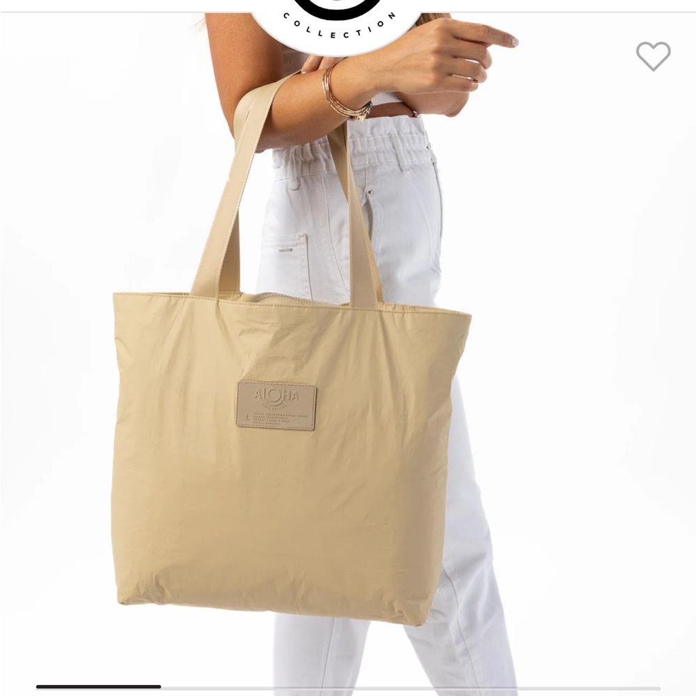 Aloha collection day tripper monochrome in Dune